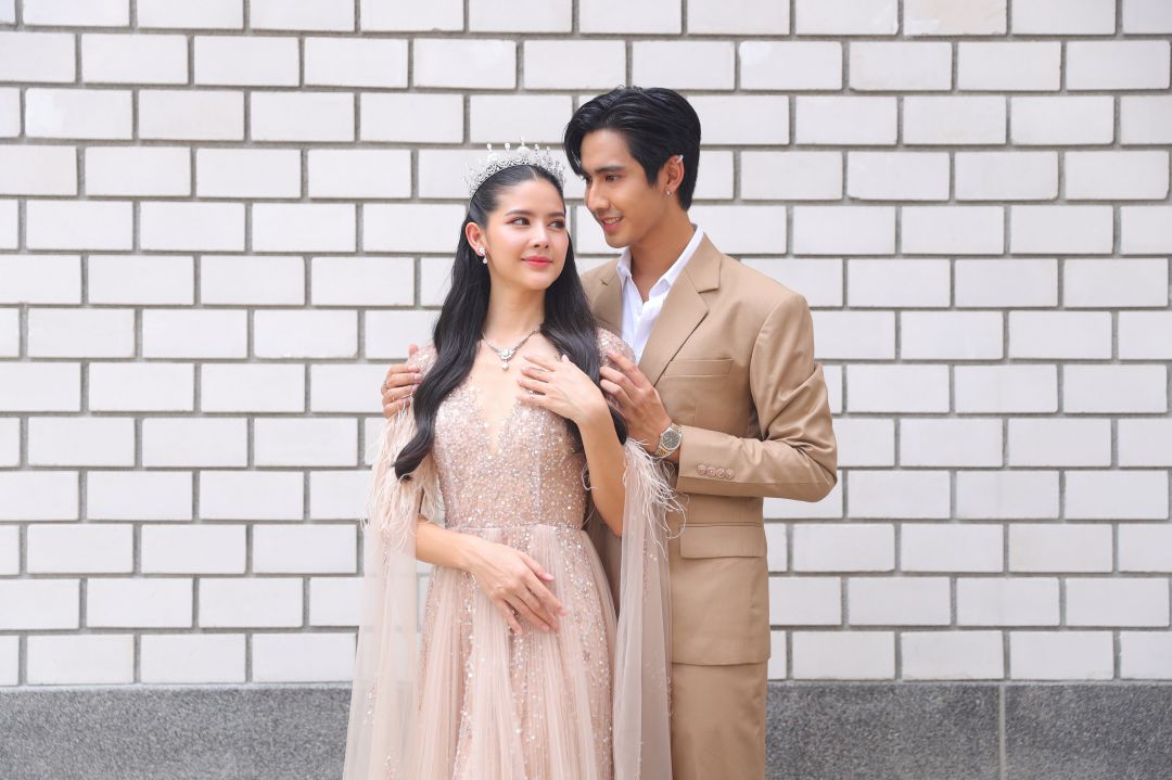 'กานต์-โอ๊ต'ตื่นเต้นแท็กทีมนักแสดง 'หงส์ฟ้า'พร้อมบุกพบแฟนละคร 5 ส.ค.นี้