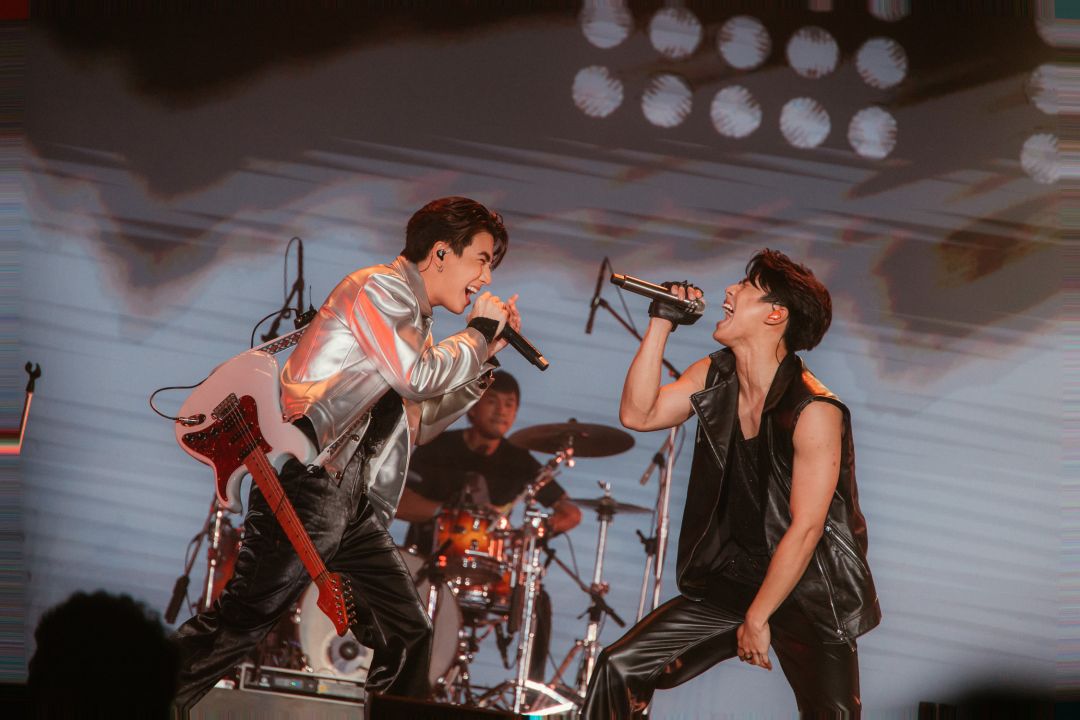 'โอม-นนน'เสิร์ฟความฟินขั้นสุด ในงาน'O-N Friend City Ohm-Nanon1st Fan Meeting In Thailand'