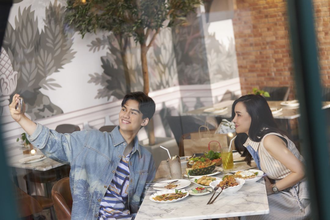 'นิโคล'น้ำตาซึมโดน'ทิกเกอร์'เซอร์ไพรส์สุดซึ้งเผยโมเมนต์สุดประทับใจ ต้อนรับวันแม่ที่ศูนย์การค้าเซ็นทรัล