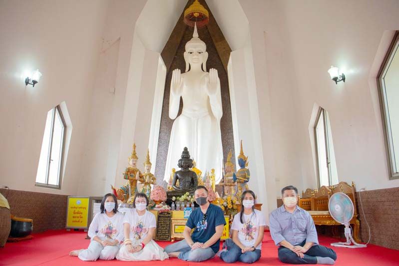 ทีมหนัง ‘บุพเพสันนิวาส ๒’ สักการะย่าโม ขอบคุณผู้ชมทั่วประเทศ