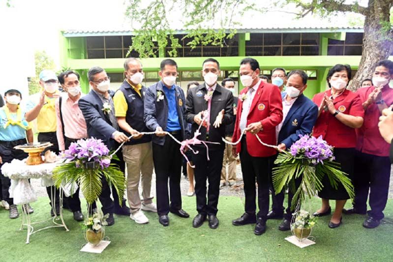 รองเลขาธิการ กอศ.ลงพื้นที่ภาคใต้ ร่วมเปิดห้องเรียนอาชีพ แฟชั่นดีไซน์