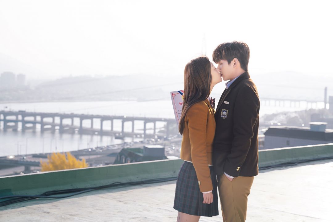 'ยูซึงโฮ – โจโบอา'แท็กทีมส่งซีรีส์แก้แค้นสุดฟิน 'ฮีโร่คนแปลกของฉัน My Strange Hero'ลงจอ'โมโนแมกซ์'