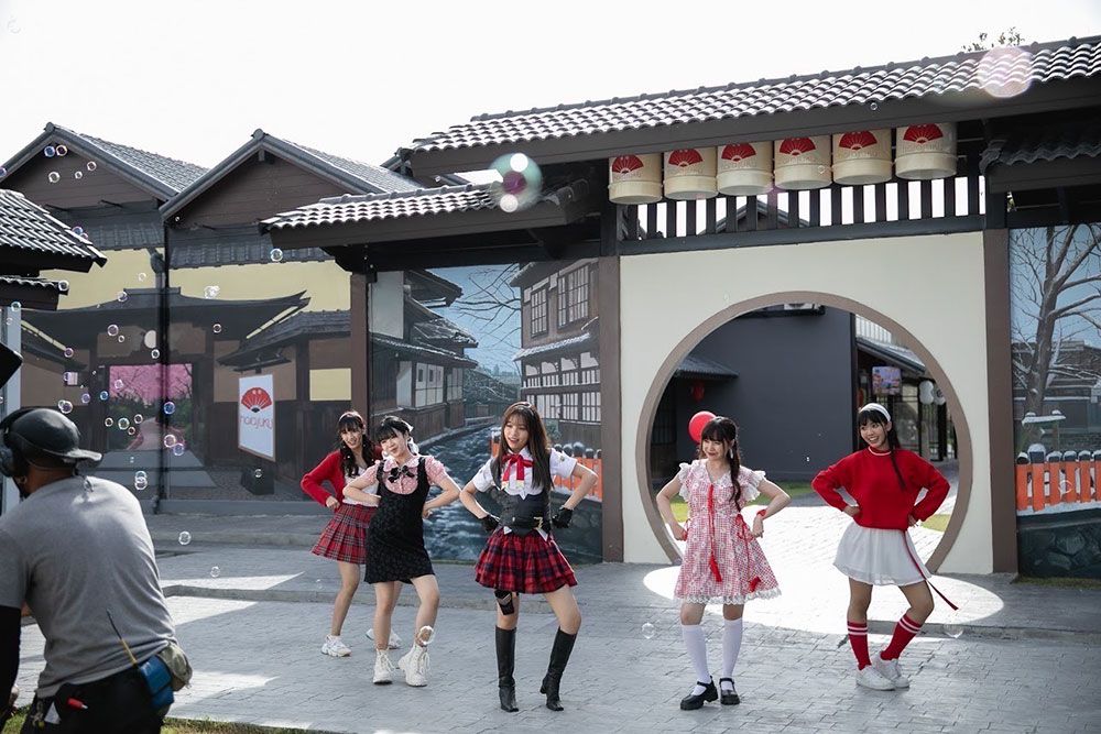 Last Idol ยูนิต ‘Close Friend’ ชวนออกเดทสุดว้าว  ผ่าน MV ‘รักที่แท้ทรู ( True love )’