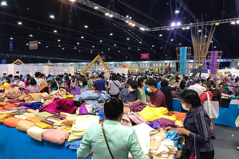 ชวนช้อปวันสุดท้ายในงาน ‘OTOP ศิลปาชีพ’