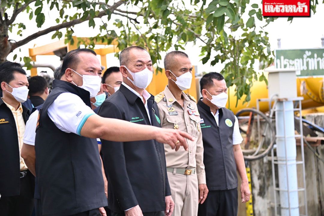'เฉลิมชัย'สั่งกรมชลฯเร่งระบายน้ำท่วมขังในพื้นที่กทม.
