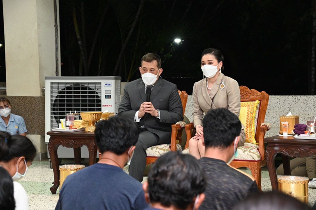 ในหลวงมีพระราชดำรัส 'รู้สึกเสียใจเศร้าสลดใจมาก' กับผู้สูญเสีย'หนองบัวลำภู'
