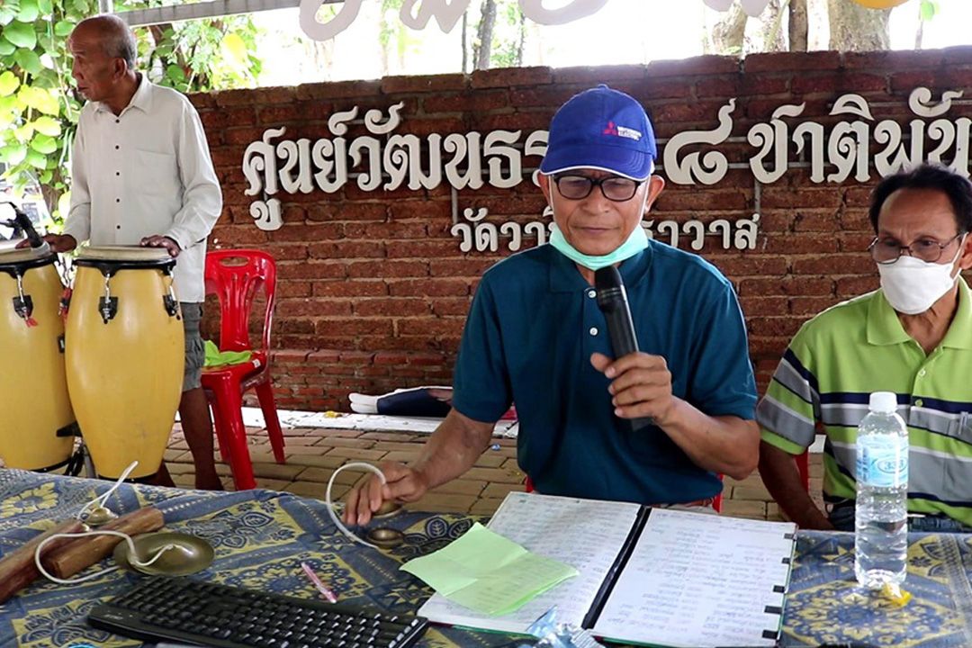 ได้อารมณ์! 'ไปเที่ยวตลาดอมยิ้ม'จอมบึง ฟังดนตรีเสียงเพลงจากผู้สูงวัย