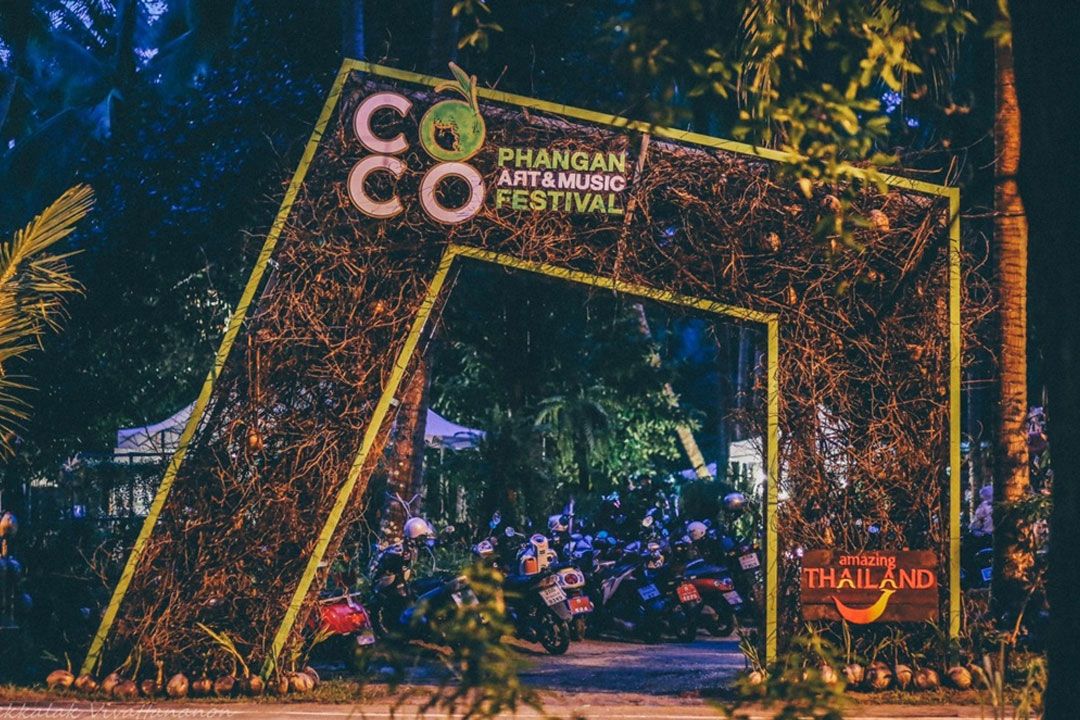 เปิดเกาะชมงานศิลป์และดนตรีในสวนมะพร้าว กระตุ้นการท่องเที่ยวและเศรษฐกิจในชุมชน