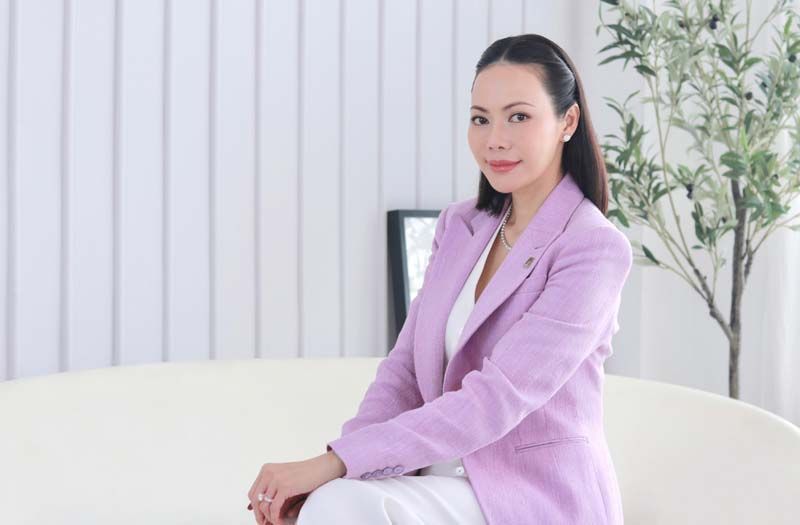 ‘โอบอุ้ม จิรัฏฐ์ณิชชา หุวะนันทน์’เดินหน้าสร้างนวัตกรรมใหม่เพื่อสุขภาพและความงาม