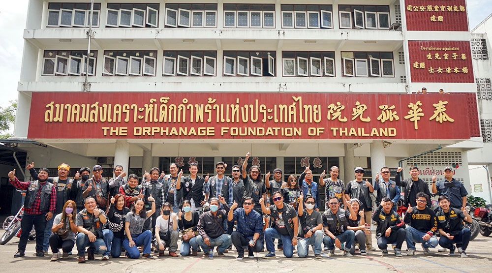5 เชฟดังและไบค์เกอร์ใจดีเสิร์ฟมื้อการกุศล  เพื่อซ่อมแซมสมาคมสงเคราะห์เด็กกำพร้า