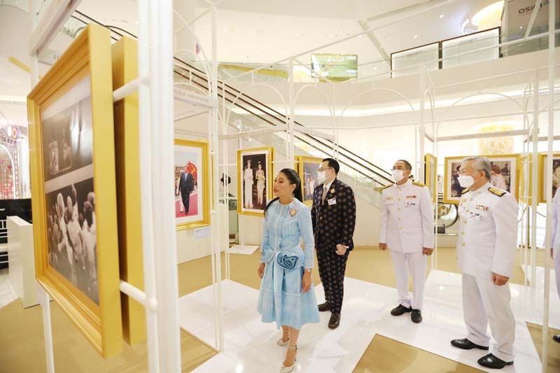 สมเด็จพระเจ้าลูกเธอ เจ้าฟ้าสิริวัณณวรี นารีรัตนราชกัญญา เสด็จทรงเปิดนิทรรศการ ‘Weaving the Way : A Journey of Thai Silk’