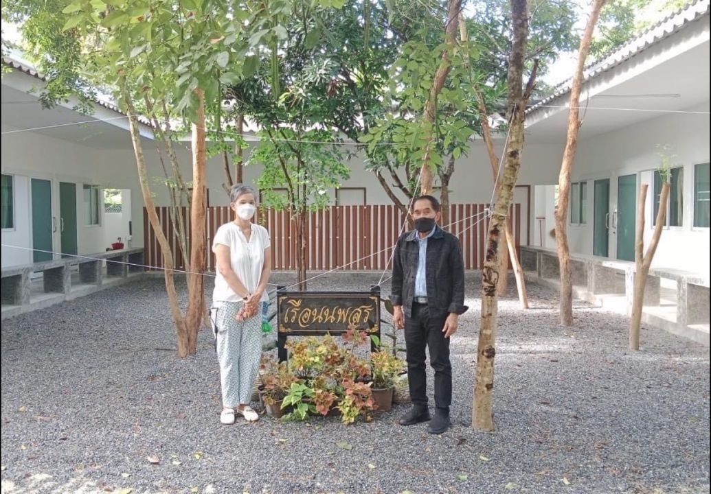 'เก้า จิรายุ'และครอบครัว บริจาคสร้างเสนาสนะ เรือนนพสร