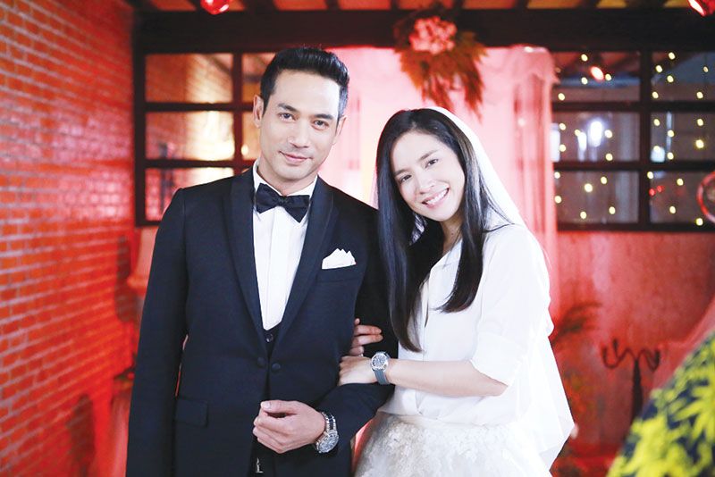 ลุ้นกันตัวโก่ง ‘ตุ้ย-ธีรภัทร์’ เซอร์ไพรส์ขอ ‘โดนัท’ แต่งงาน