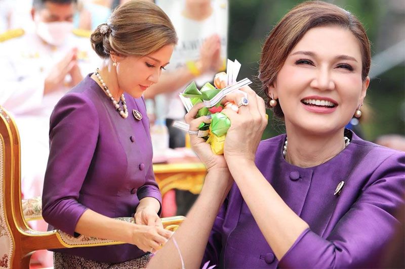 นางฟ้าสายบุญ 'แอน สิเรียม'ทำบุญทอดกฐิน วัดสิเรียมพุทธาราม จ. ศรีษะเกษ