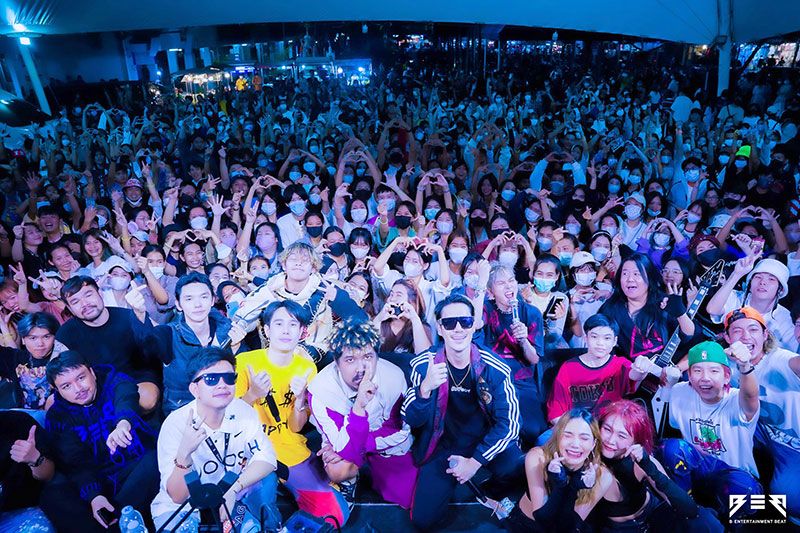 ส่งท้าย ‘JATUJAK STREET CONCERT’ ทัพศิลปินแน่นเวที!!