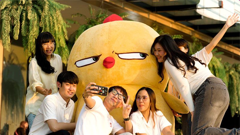นิทรรศการ Warbie Yama นกสีเหลืองจอมกวน เต็มรูปแบบครั้งแรกในไทย