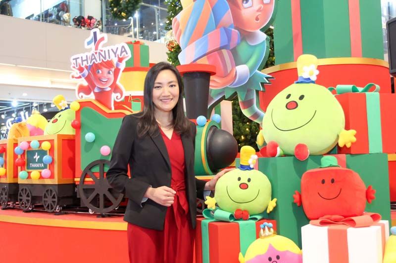 ศูนย์การค้าธนิยะ ชวนฉลองคริสต์มาสและปีใหม่