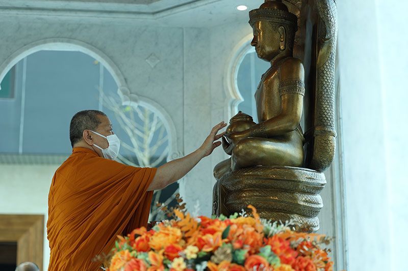 ราชวิทยาลัยจุฬาภรณ์ อัญเชิญพระพุทธสิรินาคเภษัชยคุรุจุฬาภรณ์ ขึ้นประดิษฐานบนหอพระ ศูนย์การแพทย์ภัทรมหาราชานุสรณ์ รพ.จุฬาภรณ์