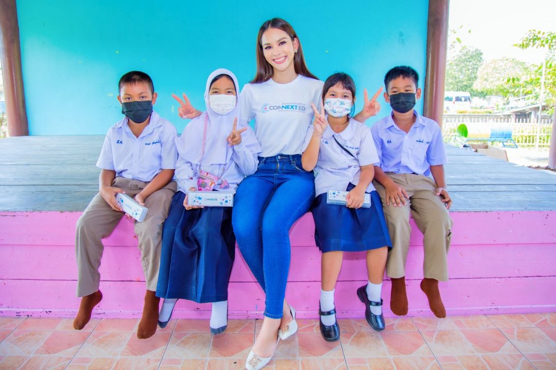 'แอนนา เสืองามเอี่ยม'มิสยูนิเวิร์สไทยแลนด์ 2022 ลงพื้นที่สร้างแรงบันดาลใจแก่น้องๆ รร.คอนเน็กซ์อีดี เมืองแปดริ้ว