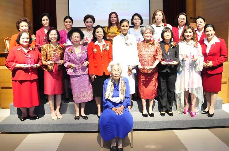 สวว. มอบรางวัลศิษย์เกียรติยศ 2021 & 2022  ส่งต่อแรงเกียรติยศ จากศิษย์วัฒนารุ่นใหญ่สู่รุ่นหลัง