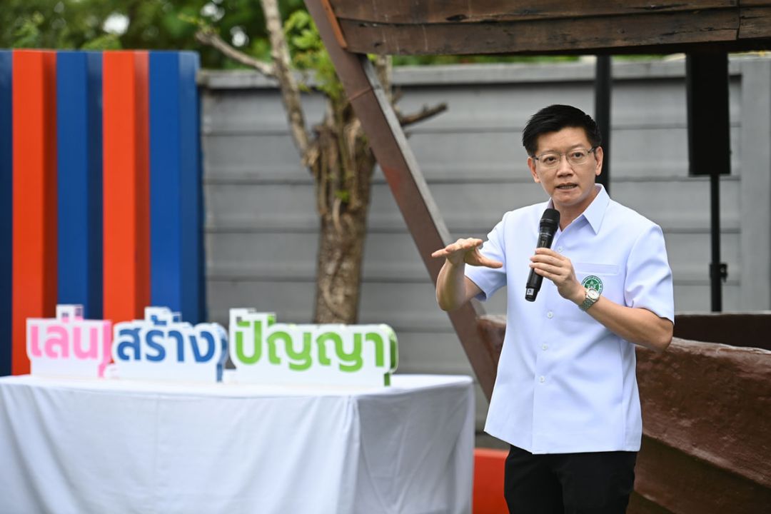 ภัยเงียบ! เลี้ยงลูกด้วยมือถือ แท็บเลต แพทย์แนะผู้ปกครองพาเด็ก‘เล่น’ตามธรรมชาต