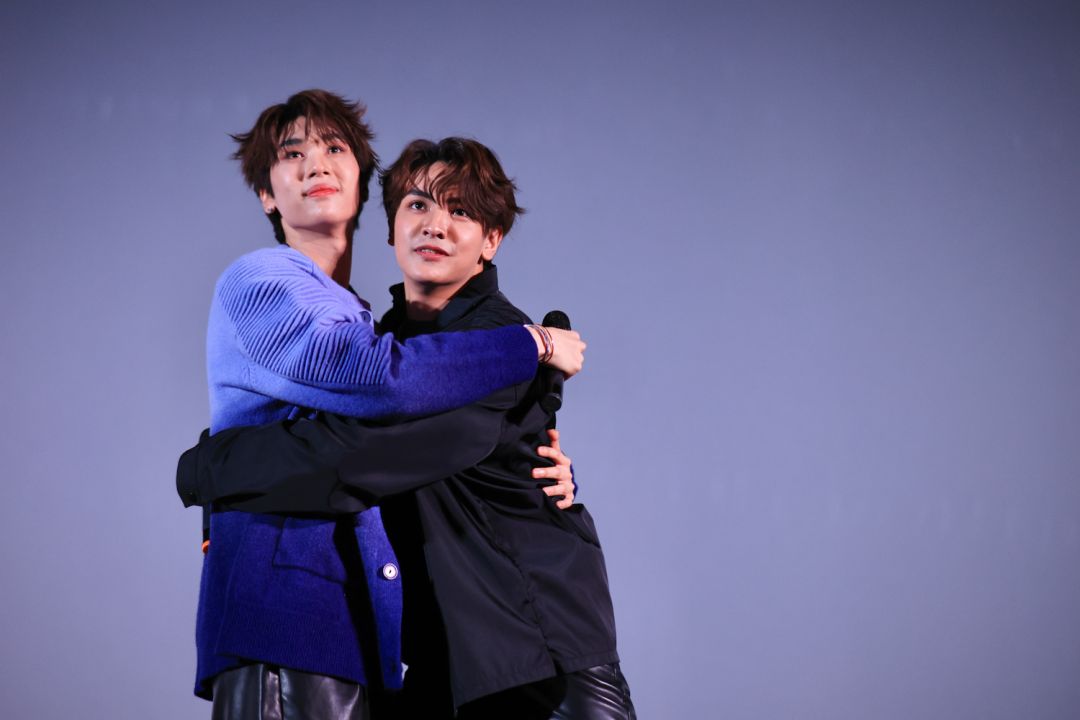 'จุง-ดัง'สุดตื้นตันจนหลั่งน้ำตา ใน แฟนมีตติ้งคู่ครั้งแรกที่กัมพูชาครบทุกโมเม้นต์ฟินที่สุดแห่งความประทับใจ