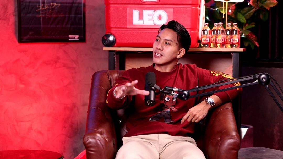 'ลีซอ'เปิดใจสาเหตุแขวนสตั๊ดครั้งแรก! สุดเอ็กคลูซีฟกลางรายการ 'Main Stand Talk'