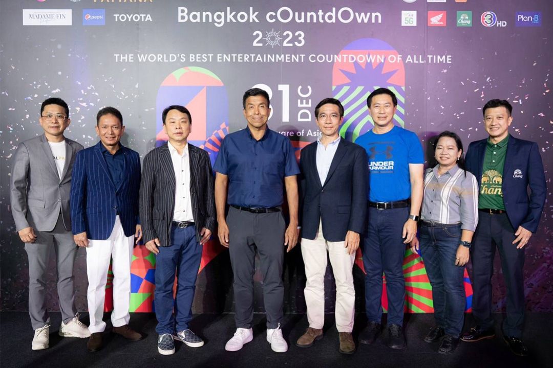 กระหึ่มโลก! ผู้คนกว่าครึ่งล้านร่วมนับถอยหลังสู่ศักราชใหม่ 2023 ‘เซ็นทรัลเวิลด์ Times Square of Asia