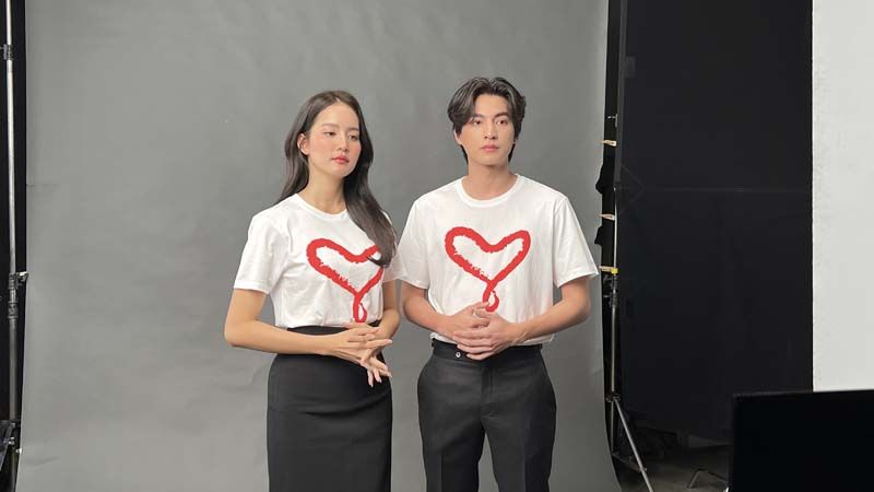 ‘กลัฟ-โบว์’ ชวนร่วมบริจาคสมทบทุน  สร้างอาคารใหม่โรงพยาบาลรามาธิบดี