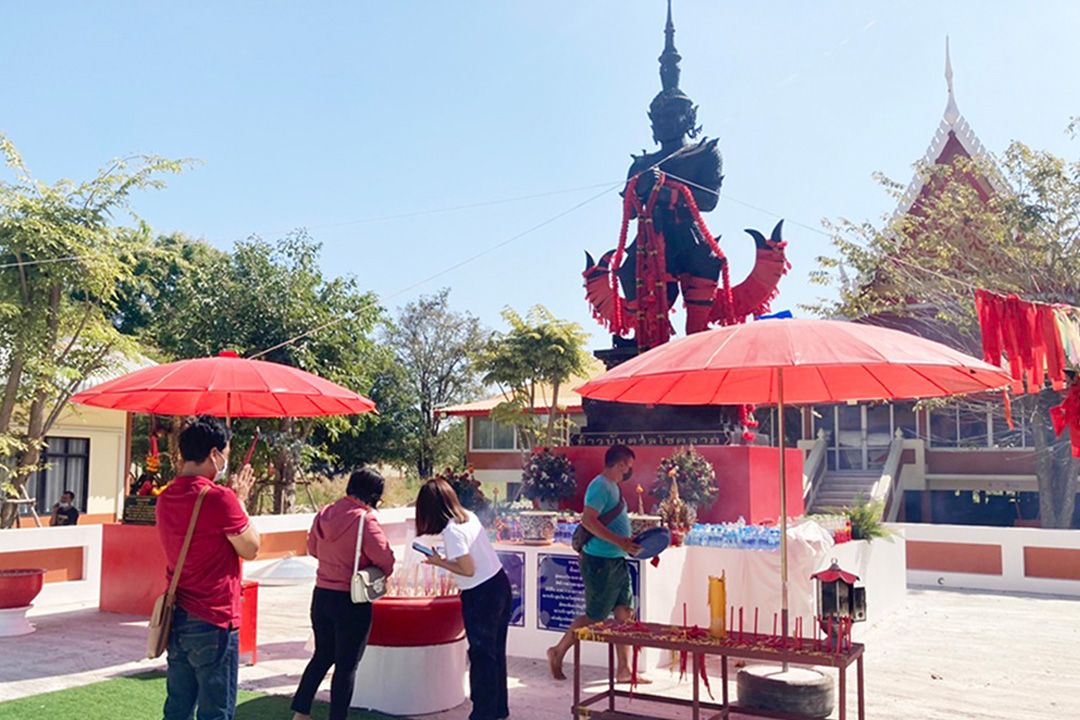 ชวนไหว้พระ 9 วัดขอพรเทพ ลอดท้องพระอินทร์ทรงช้างเอราวัณ วัดสารภีหนึ่งเดียวในสุพรรณฯ