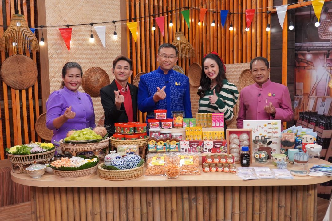 'เอ-แป้ง'พาเที่ยวชายฝั่งทะเลตะวันออก โชว์ของเลิศรส เลิศใจ จังหวัดตราด