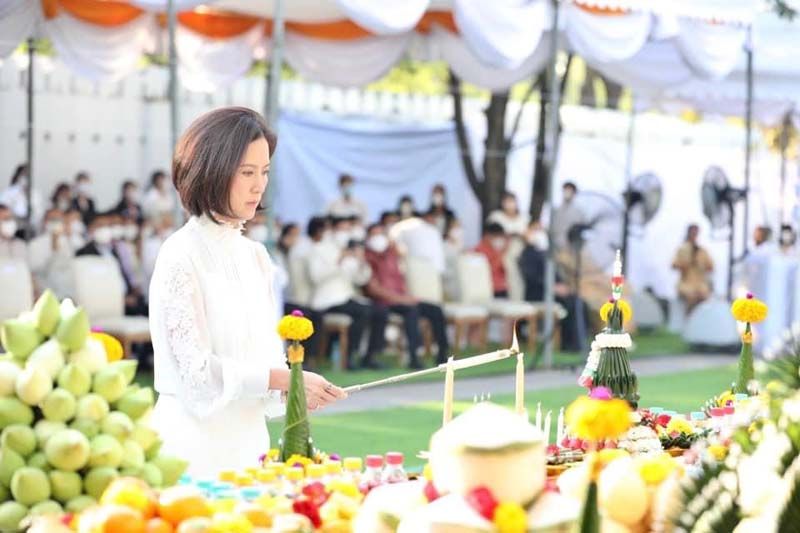 'ตรีนุช'เป็นประธานพิธีเททองหล่อตราเสมาธรรมจักร ประจำ ศธ.