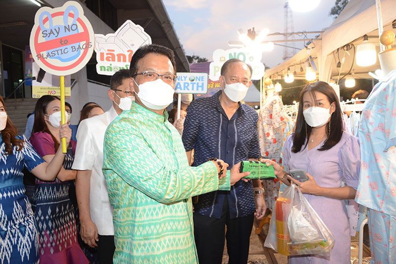 สส.เดินหน้ารณรงค์การจัดการขยะพลาสติก และขยะอาหาร