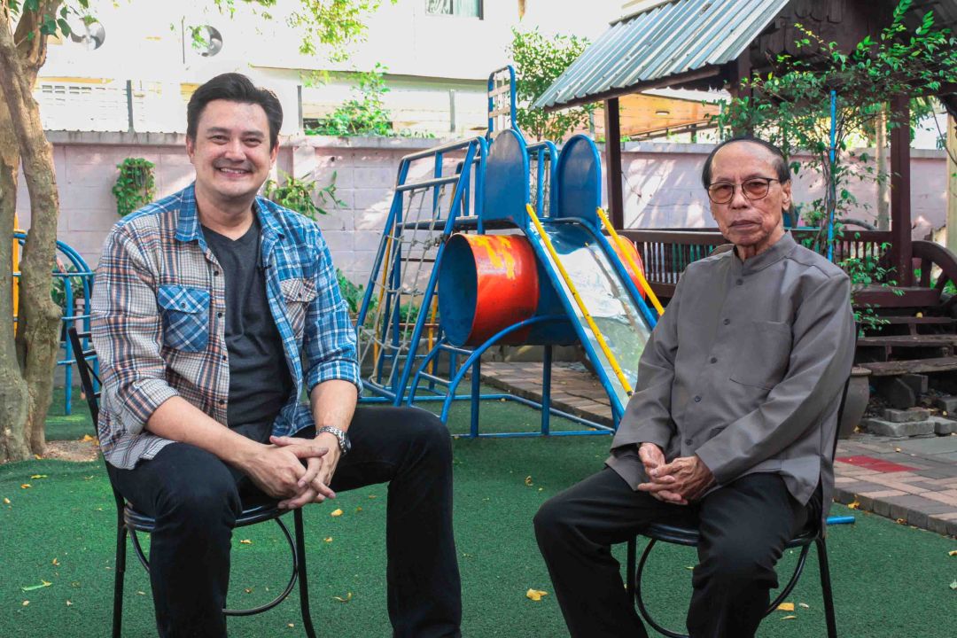 ดร.อัมพร วัฒนวงศ์ จากคนจรสู่การเป็นผู้มอบโอกาส