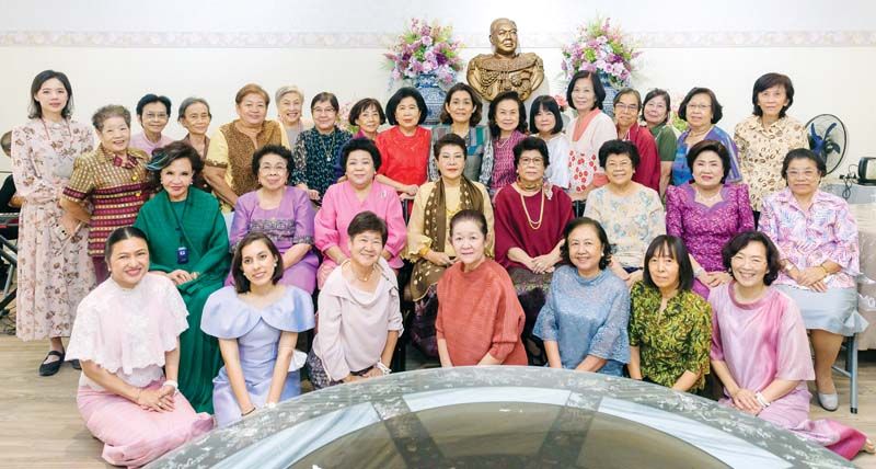 ฉลองวันเกิดครบ 71 ปี เบญจมาศ รุจิรวงศ์ นายกสมาคมสตรีไทยแห่งประเทศไทยฯ