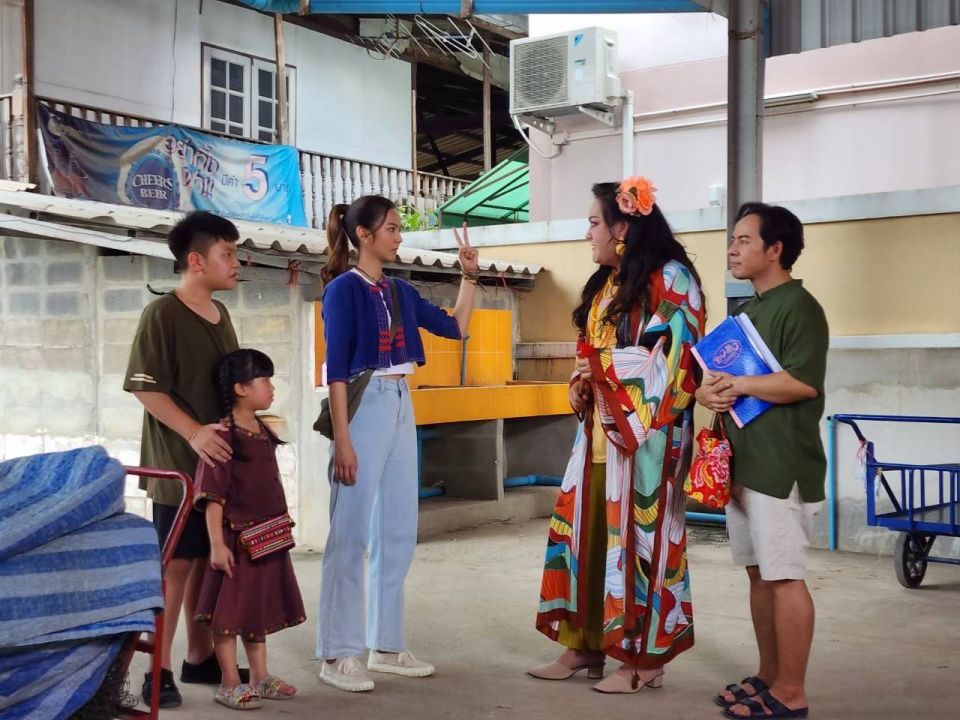 'พีพี-พัชญา'ตบไม่ยั้ง!! ถูกด่า 'ลูกไม่มีพ่อ'ในละคร 'หงส์ในกรงกา'