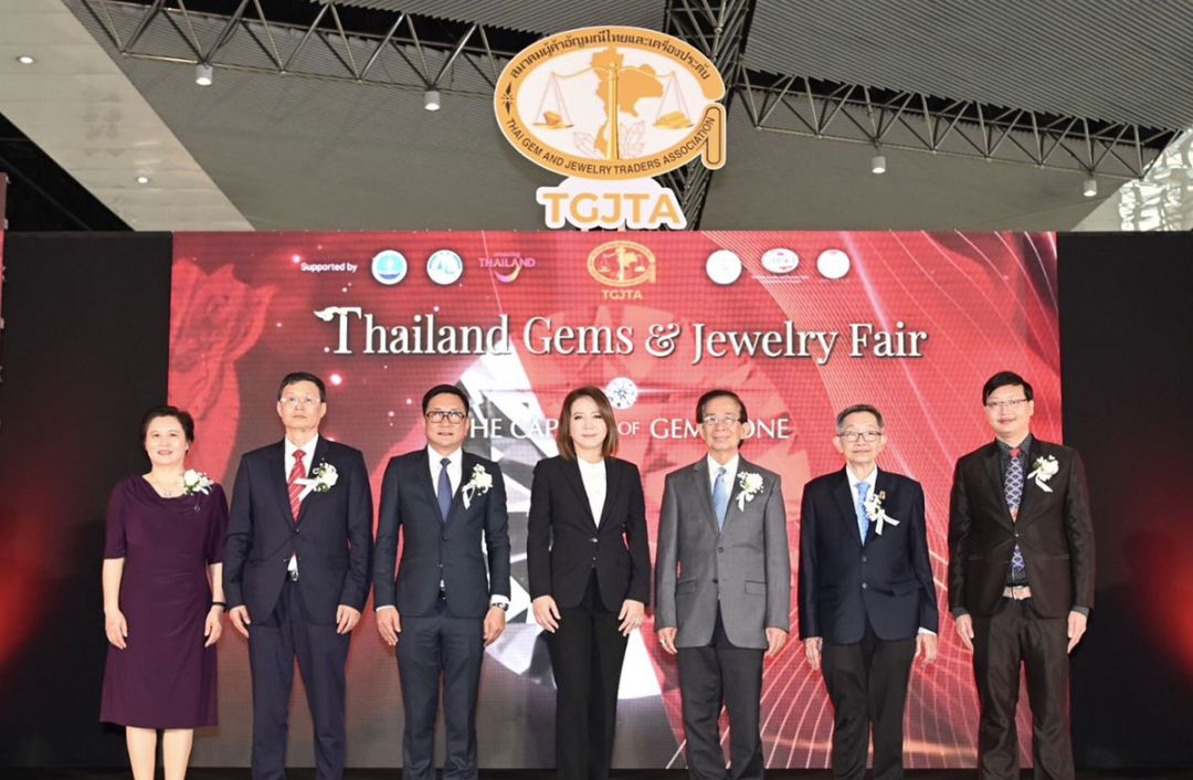 สัมผัสเสน่ห์อันลึกลํ้าของอัญมณีไทย  Thailand Gems & Jewelry Fair 2023