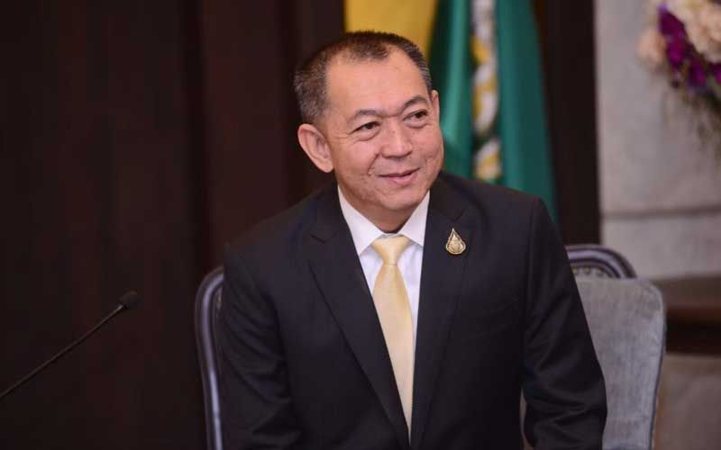 ‘เฉลิมชัย’รุดมอบส.ป.ก.  ทำประโยชน์ที่ดิน-ลดเหลื่อมล้ำ