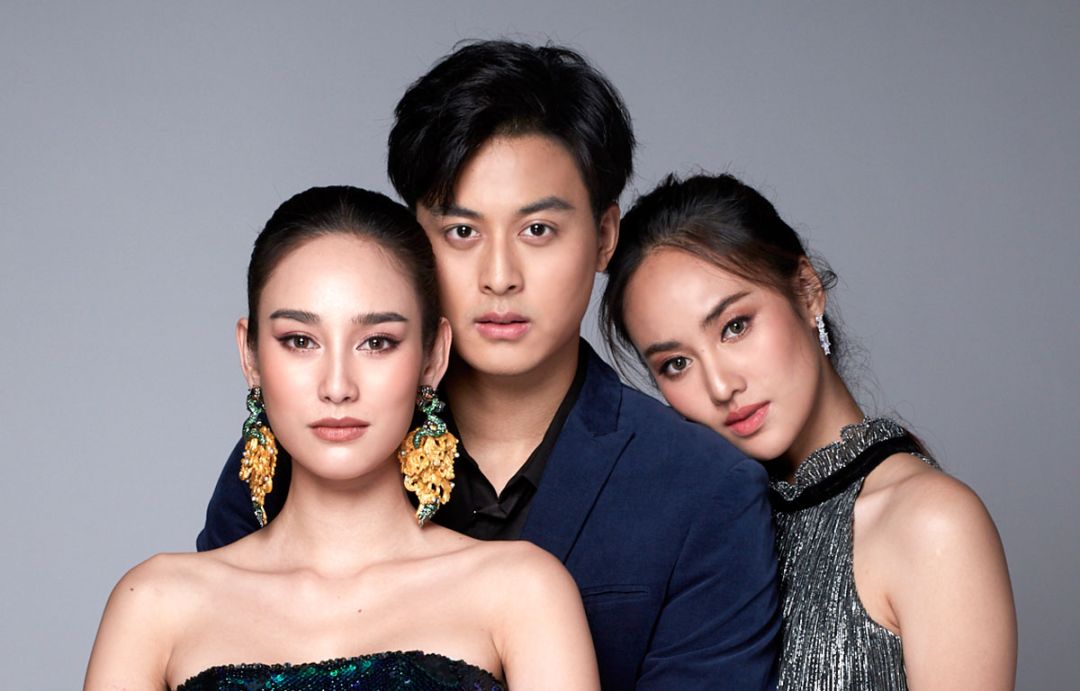 ‘บลิว-วรพล’ เขินโดนเรียก ‘เจ้าพี่’ ทึ่งพลัง ‘นาว’ เต็มแมกซ์ทุกฉากใน ‘สร้อยนาคี’
