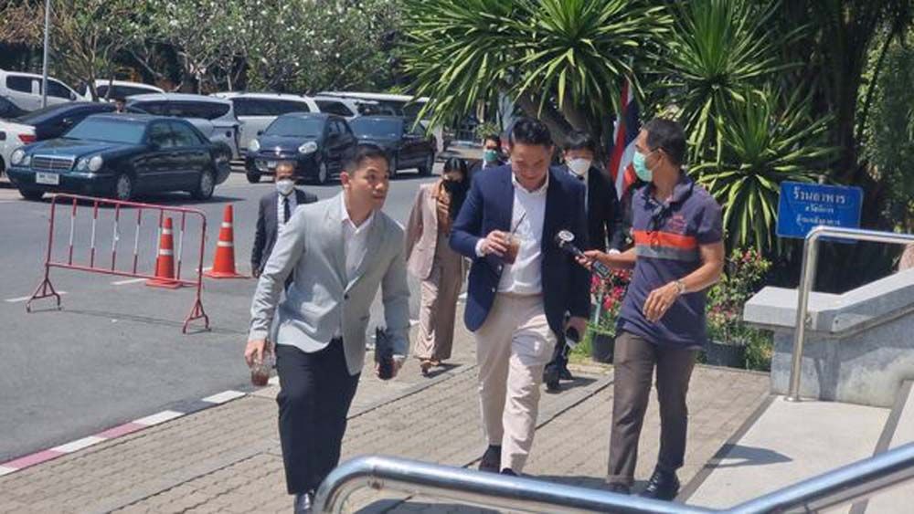 ศาลสั่งอัยการ แยกฟ้องสำนวน‘คดีแตงโม’ ‘ปอ-โรเบิร์ต’กลับคำสารภาพ