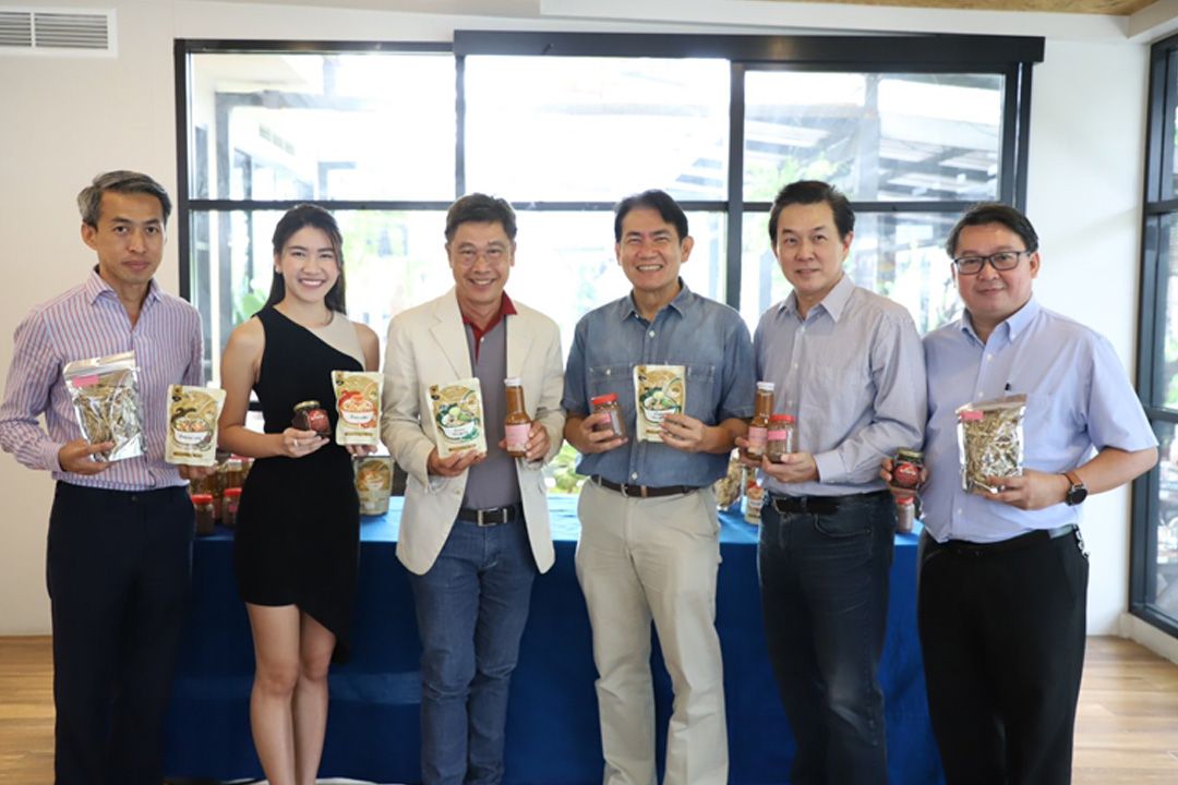 'ธีรภัทร'​จับมือ​'ครัวแม่ศรีเรือน'​ ดันอาหารไทยไปครัวโลก​ ชู​'กะปิ'​ท่าเคย​ สู่นานาชาติ