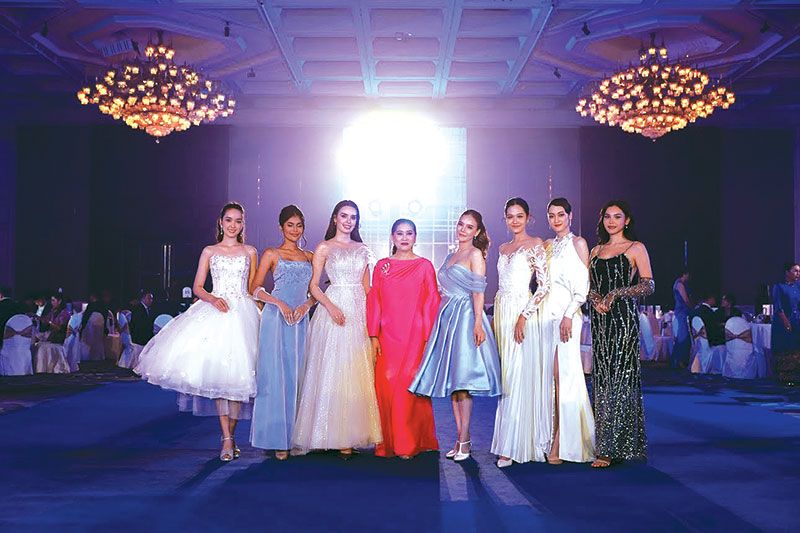 นางสาวไทย 2566 ในค่ำคืนแห่งมนต์เสน่ห์ Debutante Gala Night