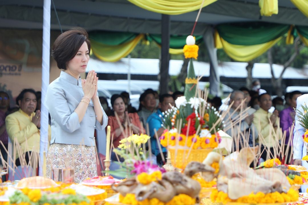 ศธ. ทำบุญวันคล้ายวันสถาปนากระทรวงศึกษาธิการ ครบรอบ 131 ปี