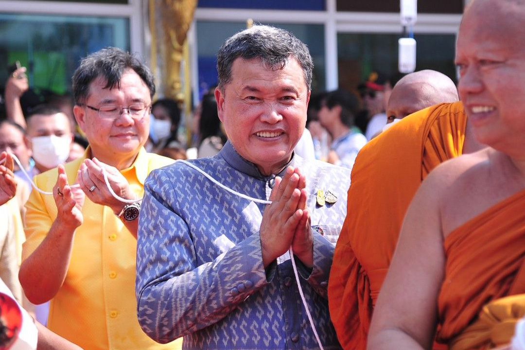 'ปลัด มท.' เป็นประธานพิธีอัญเชิญหลวงพ่อโสธรขึ้นจากแม่น้ำบางปะกง