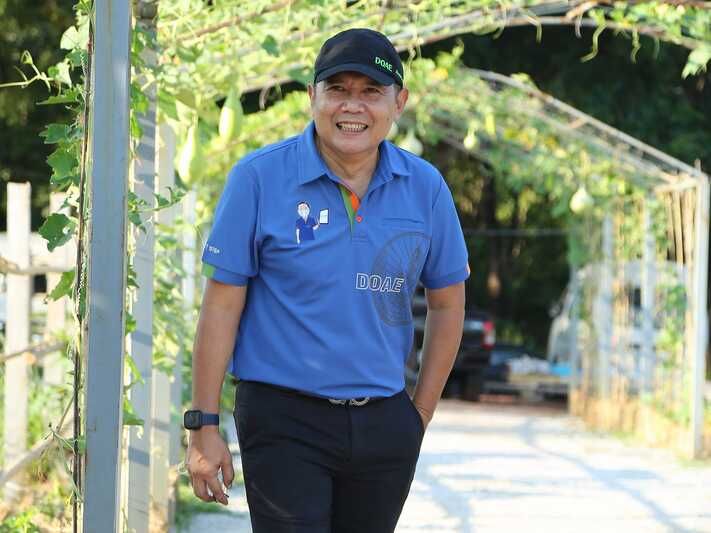 กรมส่งเสริมการเกษตรแนะเกษตรกรใช้แหนแดงร่วมกับปุ๋ยเคมี ลดต้นทุนการผลิต ปรับสมดุลดิน