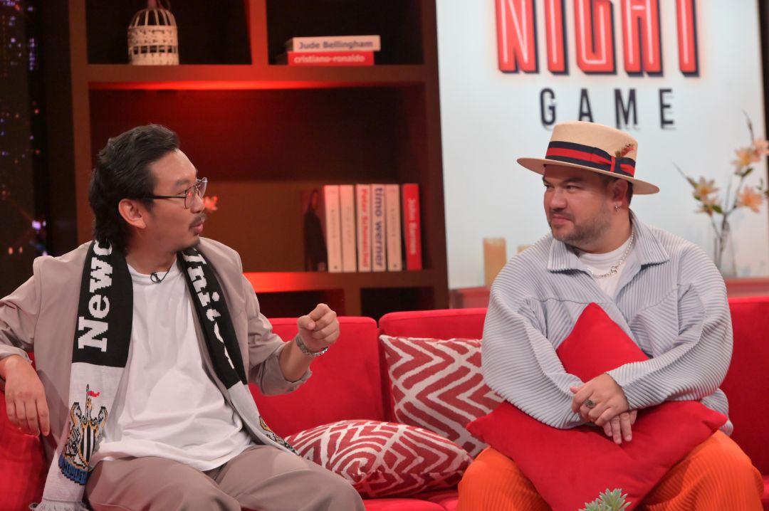 'โอ๊ต-ปราโมทย์' เยือนรายการ 'Late Night Game'พร้อมเปิดเรื่องสุดพีค เกิดวันเดียวกับ 'นิวคาสเซิล'ทีมรัก