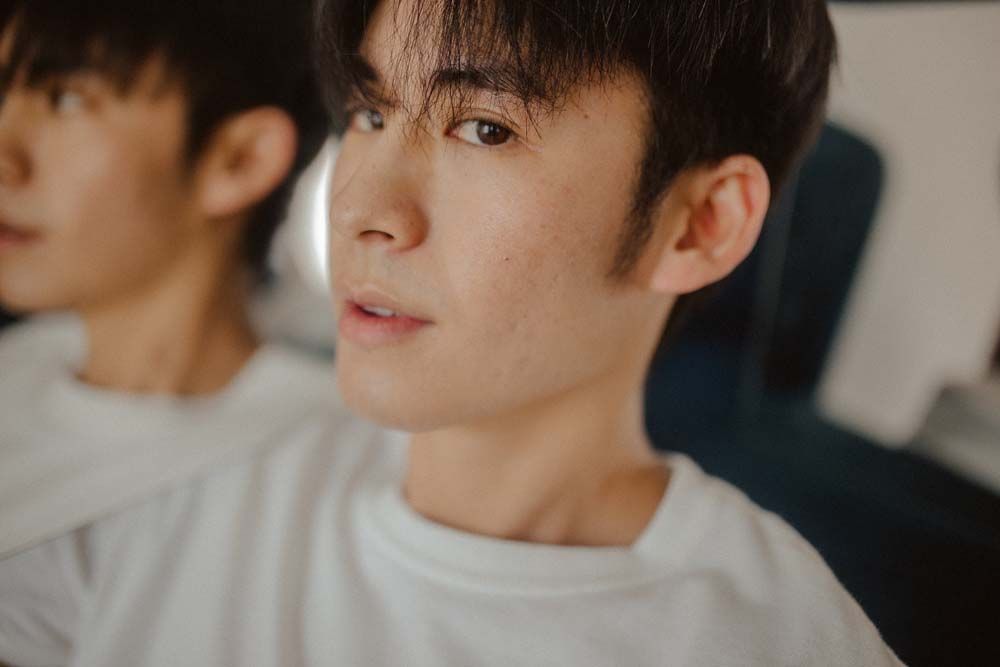 สลัดมาดนักแสดง! ‘โมสต์-วิศรุต’ กับบทบาทศิลปินเต็มตัว  ประเดิมซิงเกิ้ลแรก ‘ซะอย่างงี้’