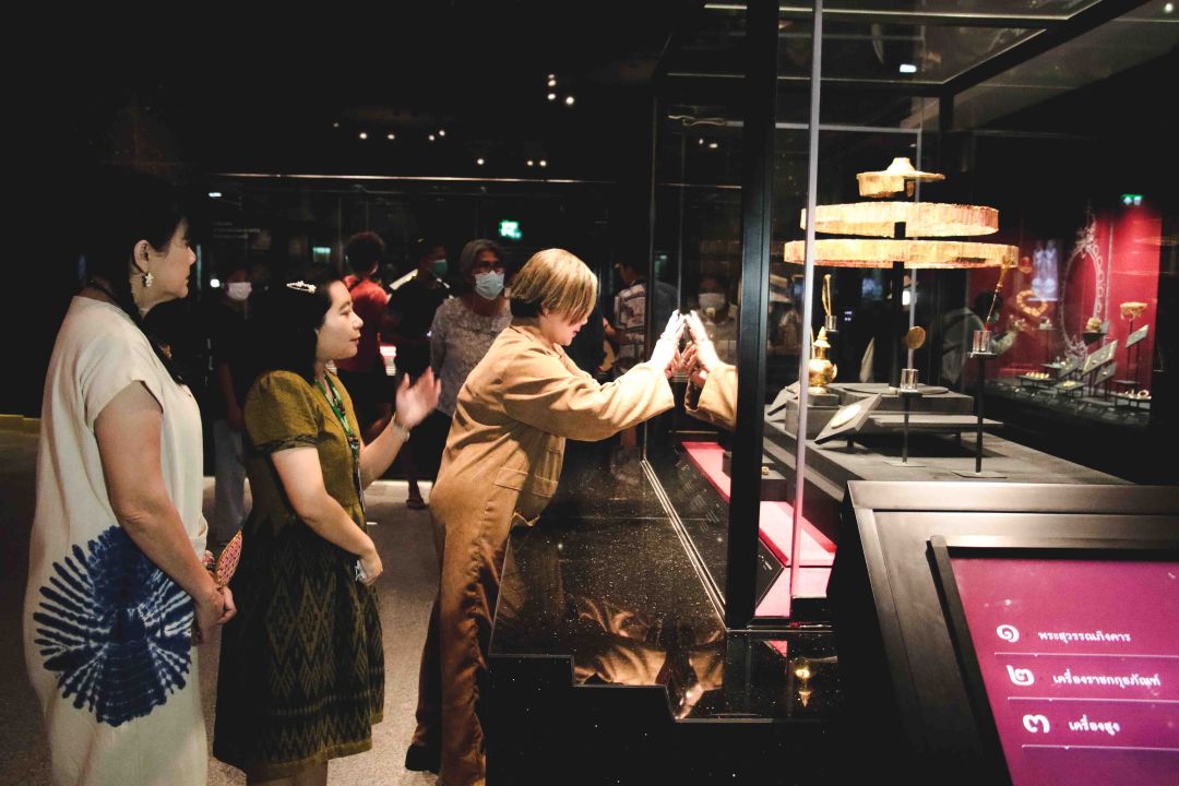 'คุณน้ำผึ้ง-น้อย'วาร์ปย้อนยุค..!ขึ้นรถจักรไอน้ำ ย้อนประวัติศาสตร์ เส้นทางกรุงเทพฯ-อยุธยา