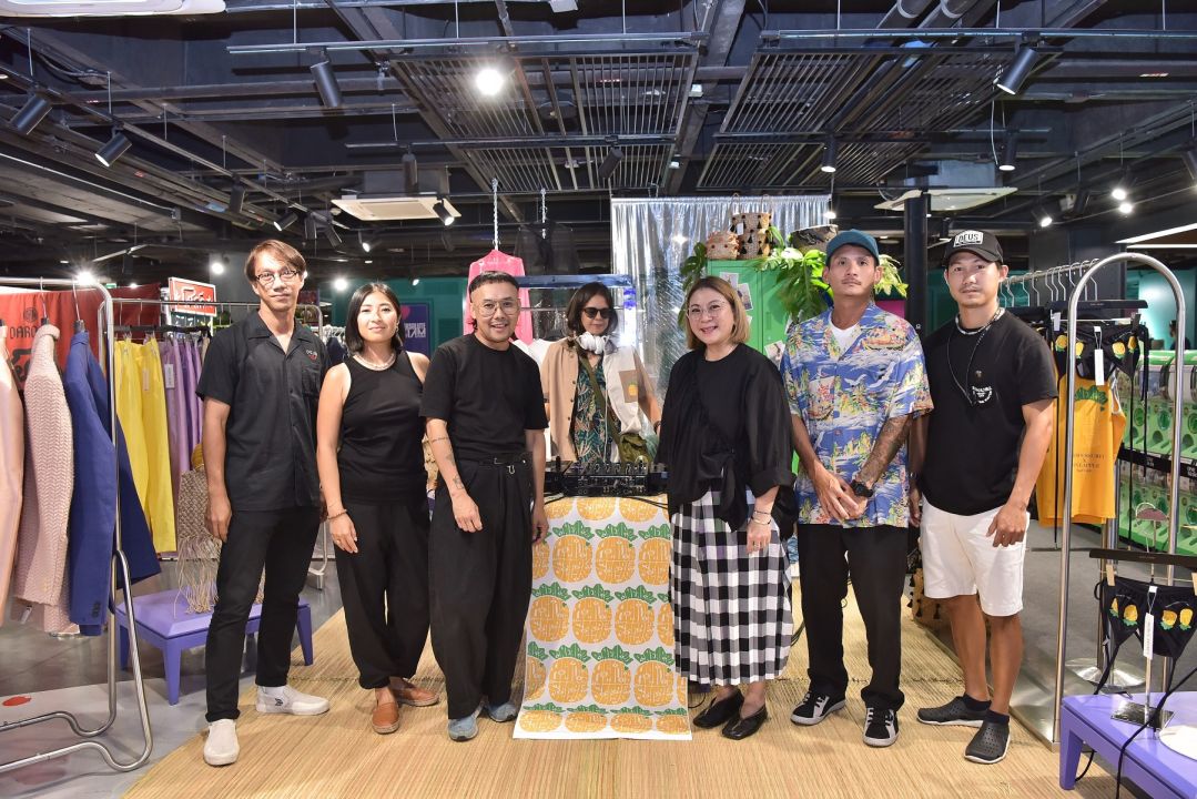สยามเซ็นเตอร์ ต้อนรับซัมเมอร์ 2023  อัปเดตร้านใหม่และแฟชั่นป๊อบอัปติดเทรนด์
