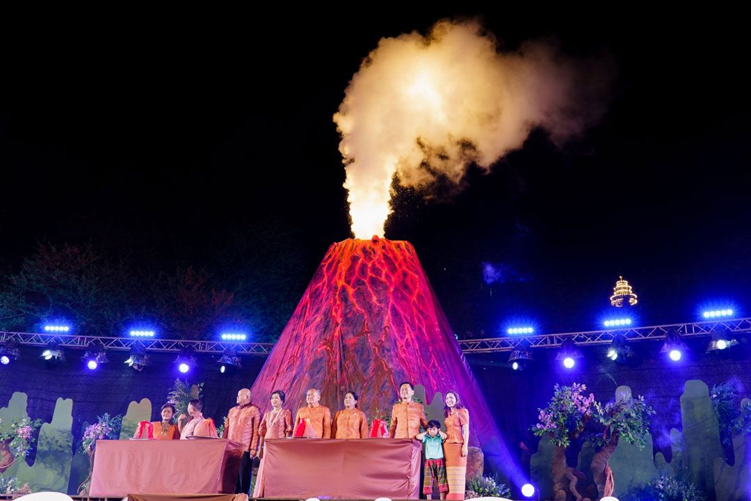 ‘บุรีรัมย์’เปิด​งานแสง สี เสียง บอกเล่าเรื่องราวความศรัทธาการกำเนิด‘ภูเขาไฟกระโดง’